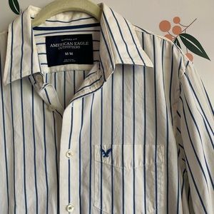 American Eagle Vintage Fit Pinstripe Long Sleeve Button Down Preppy Academia